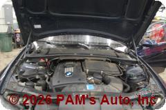 Vehicle photo 12