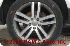 Vehicle photo 7