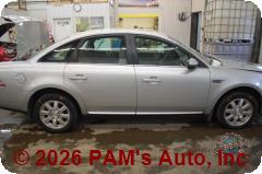 Vehicle photo 3