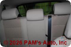 Vehicle photo 13