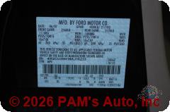 Vehicle photo 12