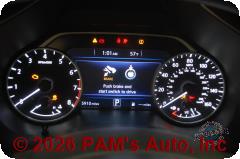 Vehicle photo 10