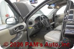Vehicle photo 8