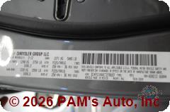 Vehicle photo 13