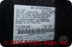 Vehicle photo 13