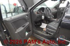 Vehicle photo 8