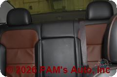 Vehicle photo 14