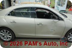 Vehicle photo 3