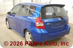 Vehicle photo 5