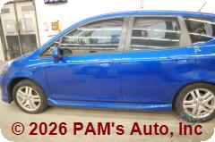 Vehicle photo 6