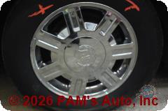 Vehicle photo 7