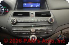 Vehicle photo 11