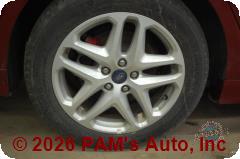 Vehicle photo 7