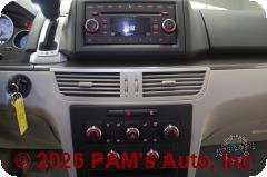 Vehicle photo 11