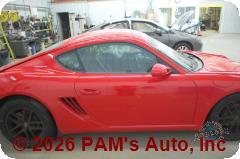 Vehicle photo 3