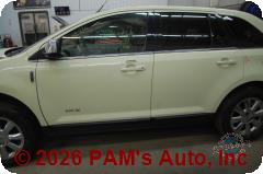 Vehicle photo 6