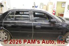 Vehicle photo 3