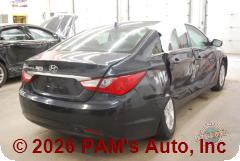 Vehicle photo 4