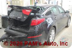 Vehicle photo 4