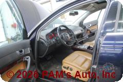 Vehicle photo 8