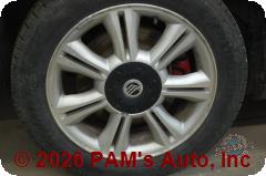Vehicle photo 7