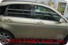 Vehicle photo 3