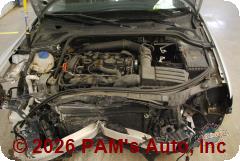 Vehicle photo 12