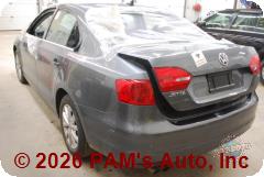 Vehicle photo 5