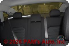 Vehicle photo 13