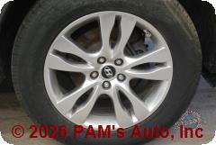 Vehicle photo 7