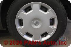 Vehicle photo 7