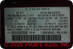 Vehicle photo 13