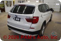 Vehicle photo 4