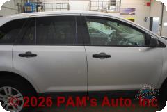 Vehicle photo 3