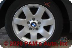 Vehicle photo 7