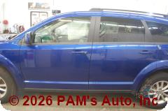 Vehicle photo 6