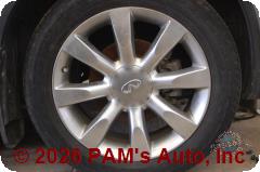 Vehicle photo 7