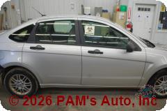 Vehicle photo 3