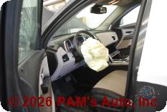 Vehicle photo 8