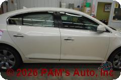 Vehicle photo 3