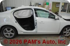 Vehicle photo 3