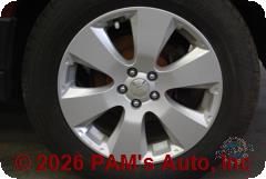 Vehicle photo 7