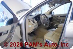 Vehicle photo 8