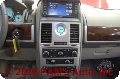 Vehicle photo 11