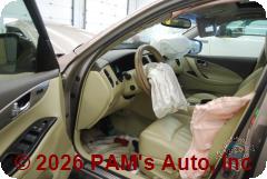 Vehicle photo 8