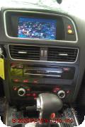 Vehicle photo 11