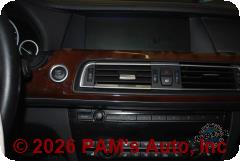 Vehicle photo 11