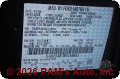 Vehicle photo 13