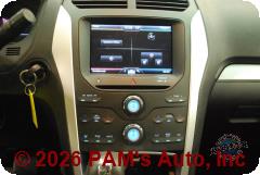 Vehicle photo 11