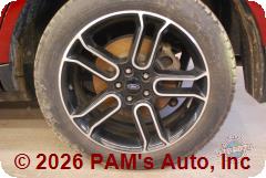 Vehicle photo 7